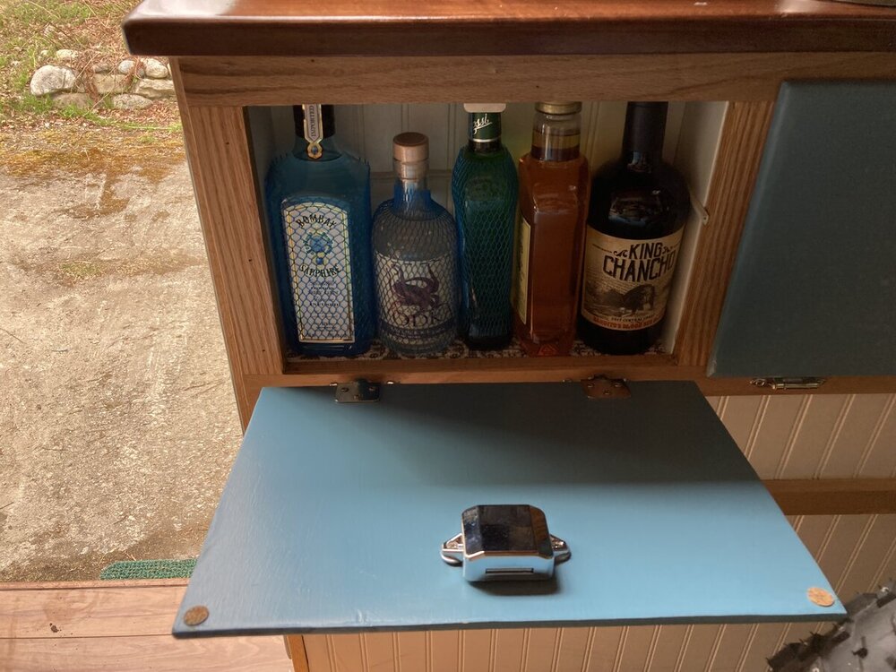 Liquor cabinet1.JPG